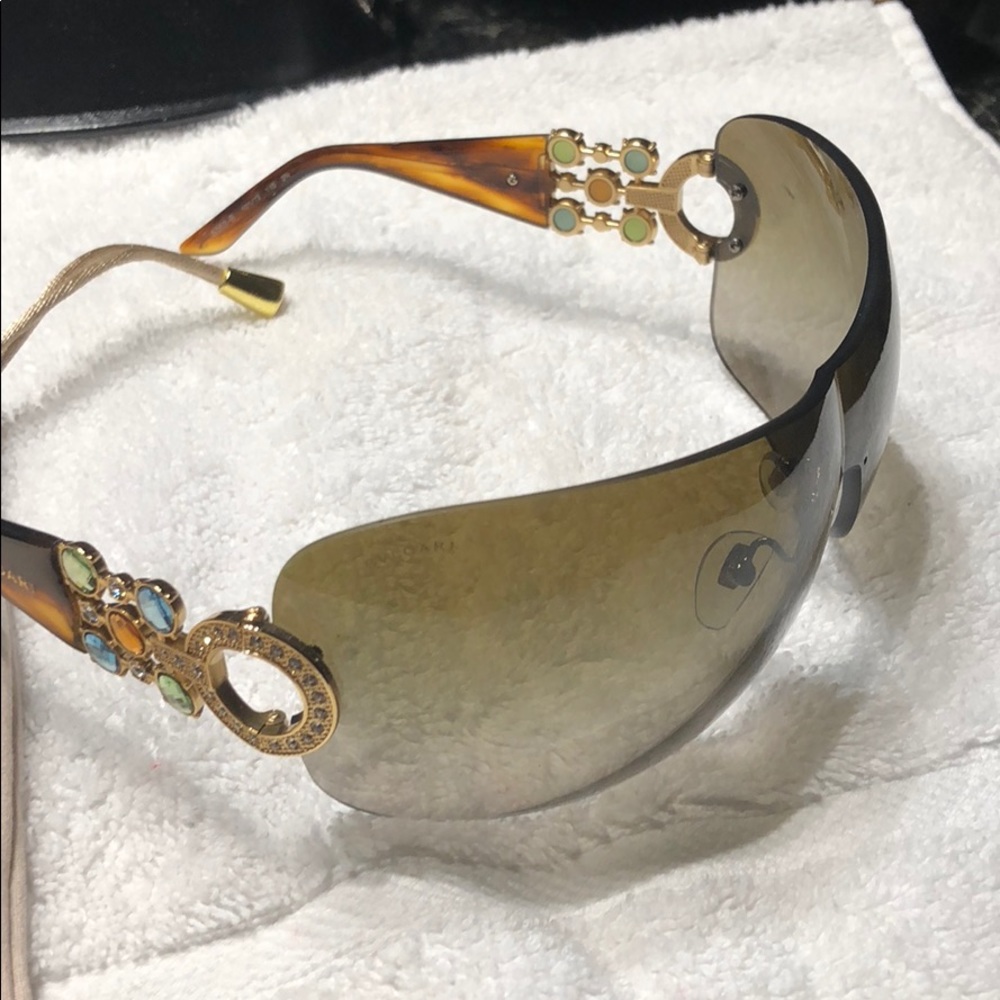 BVLGARI authentic sunglasses With crystals!